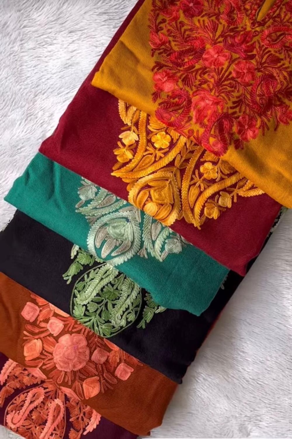 Elegant Kashmiri Style Heavy Embroidered Dress Material Set